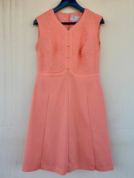 Vestido 60s Bordado Coral