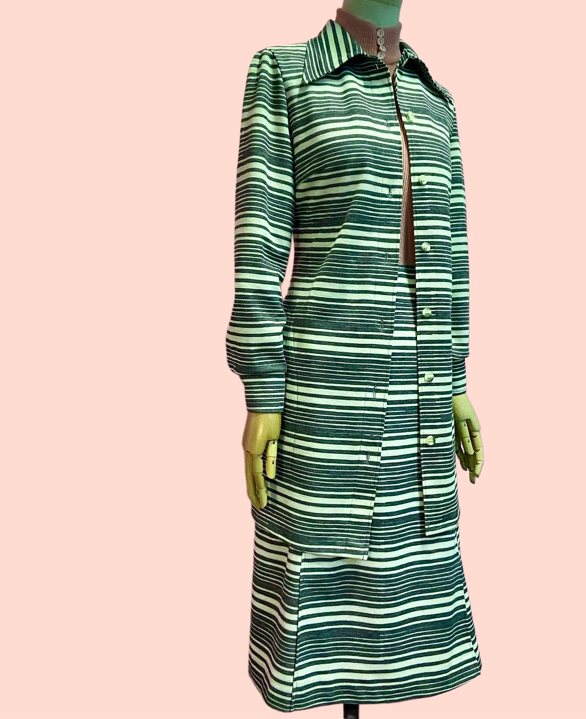 Traje 70s Golden Finn