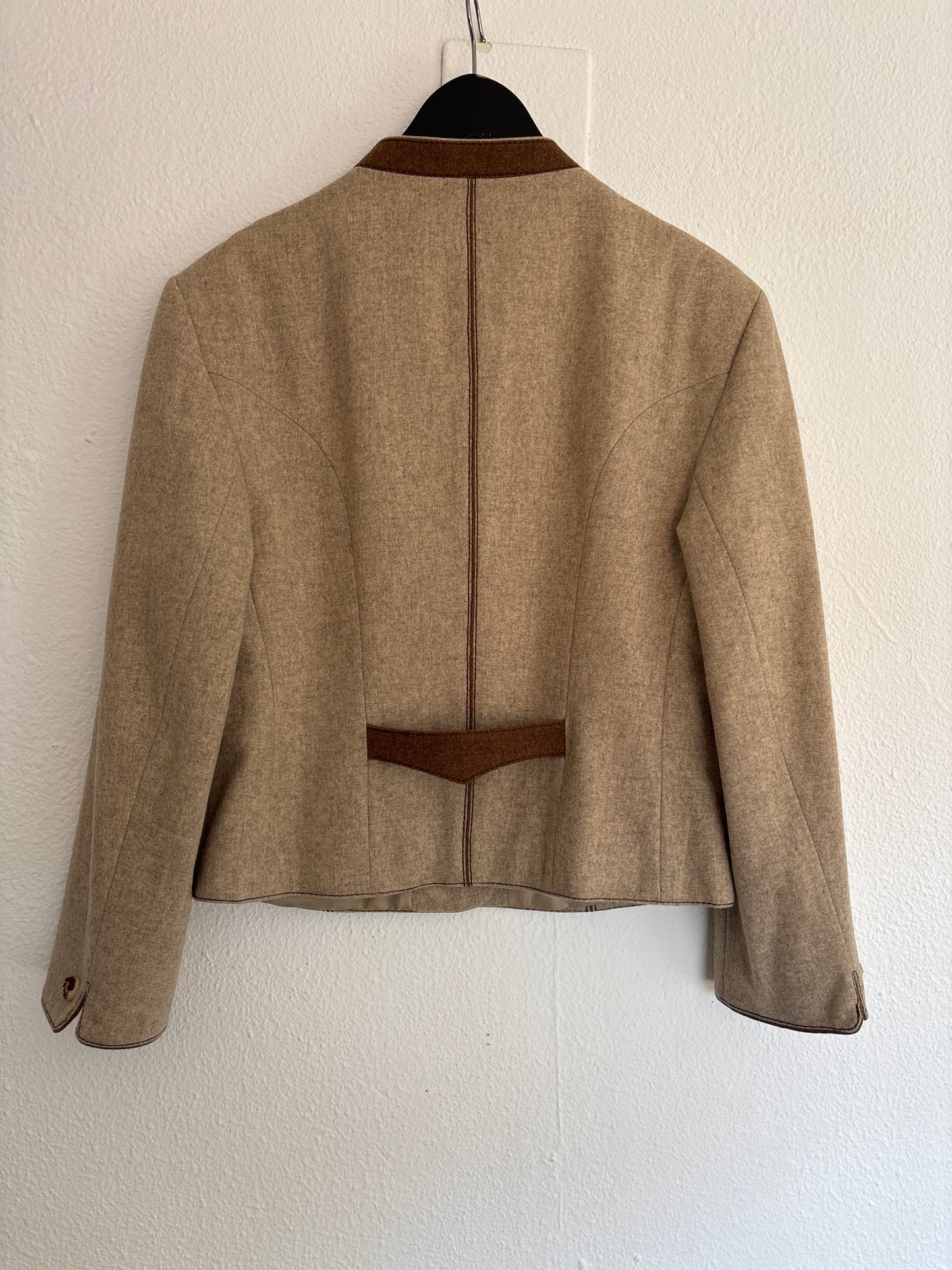 Chaqueta Austriaca Perma